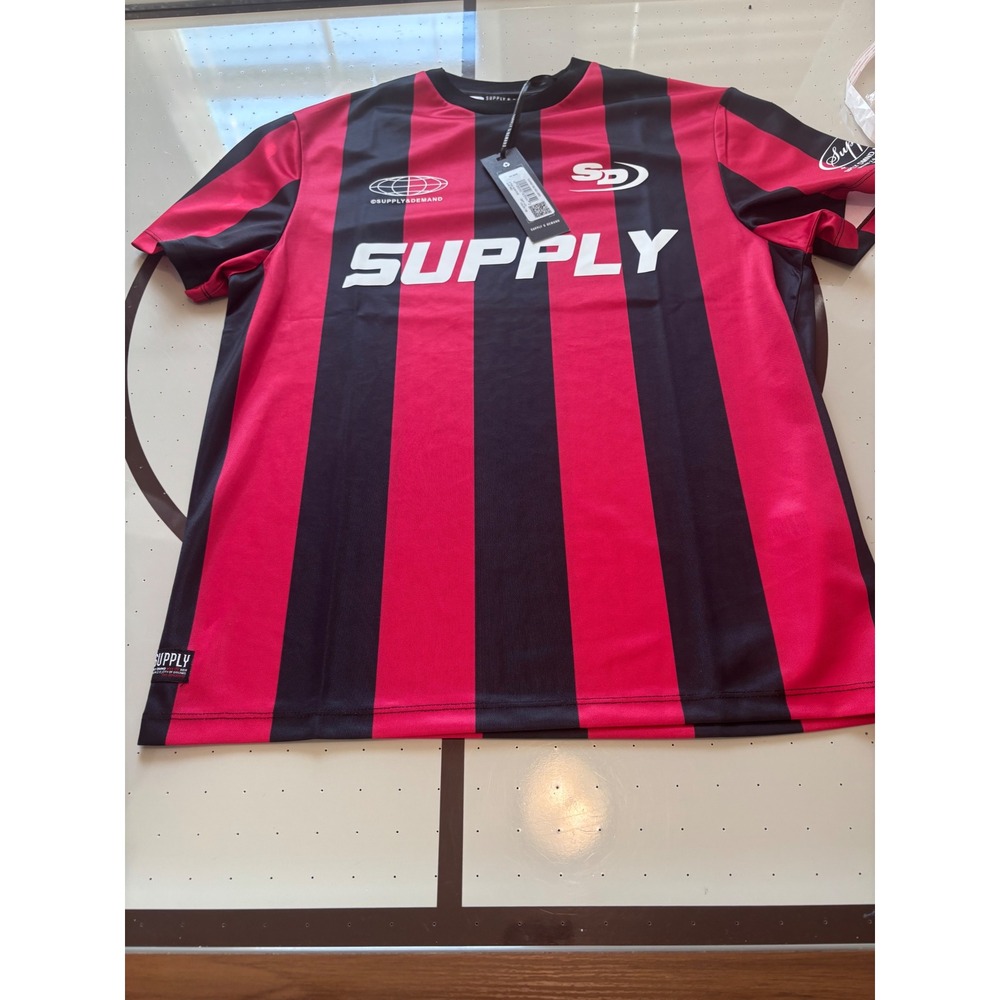 Supply & Demand NYC Mens Turfed Tee Red Black Striped Jersey Shirt SUM17142 M